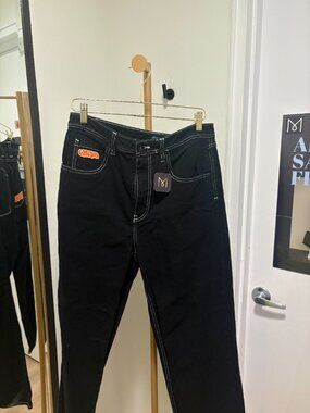 EMPYRE black jeans size 32
